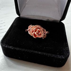 Rose gold rose ring